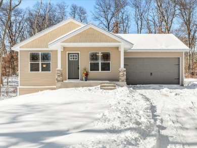 Lake Home For Sale in Breezy Point, Minnesota