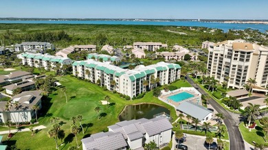 Beautiful 2-bedroom, 2-bath Catamaran I furnished condo with - photo 40
