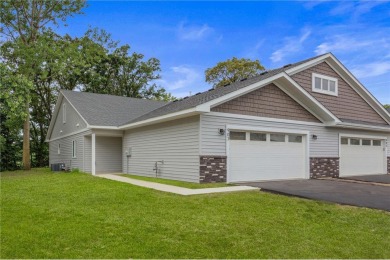 Lake Townhome/Townhouse Sale Pending in Howard Lake, Minnesota