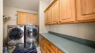 Nestled in a peaceful cul-de-sac, this beautifully updated home - photo 11