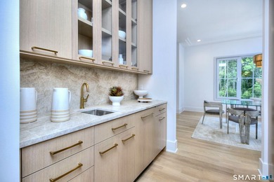 Tucked away on a quiet cul de sac in the desirable Hunt Club - photo 14