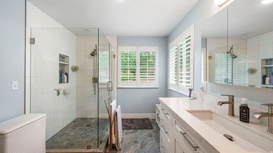 Nestled in a peaceful cul-de-sac, this beautifully updated home - photo 17