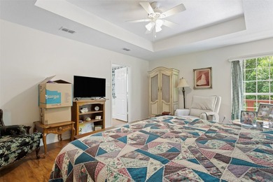Custom-built, one owner home in beautiful Hideaway Lake, Texas - photo 18