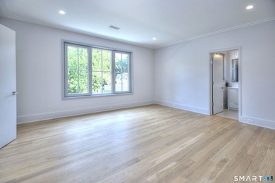 Tucked away on a quiet cul de sac in the desirable Hunt Club - photo 32