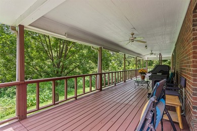 Custom-built, one owner home in beautiful Hideaway Lake, Texas - photo 32