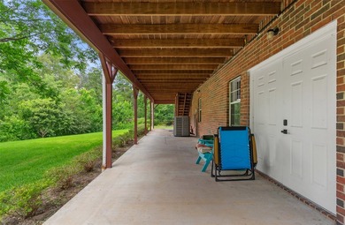 Custom-built, one owner home in beautiful Hideaway Lake, Texas - photo 33