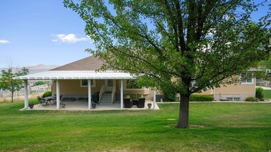 Nestled in a peaceful cul-de-sac, this beautifully updated home - photo 34