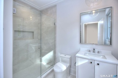Tucked away on a quiet cul de sac in the desirable Hunt Club - photo 35