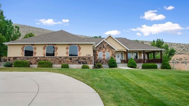 Nestled in a peaceful cul-de-sac, this beautifully updated home - photo 42