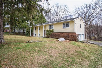 Lake Dixon Home For Sale in Mahopac New York