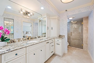 Wake up to panoramic ocean views from this beautifully appointed - photo 15
