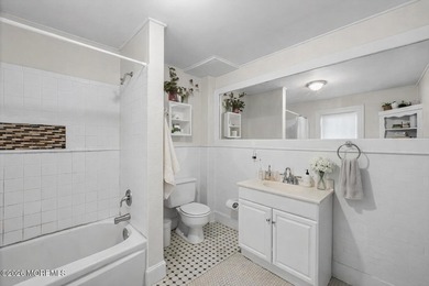Exceptional investment opportunity in the heart of sought-after - photo 24
