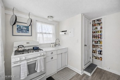 Exceptional investment opportunity in the heart of sought-after - photo 28