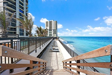 Wake up to panoramic ocean views from this beautifully appointed - photo 28