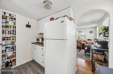 Exceptional investment opportunity in the heart of sought-after - photo 29