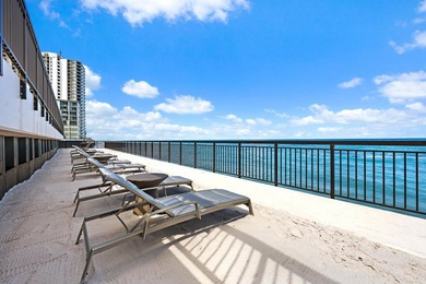 Wake up to panoramic ocean views from this beautifully appointed - photo 29