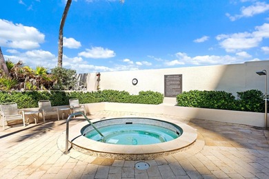 Wake up to panoramic ocean views from this beautifully appointed - photo 32