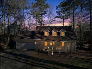 BRAND-NEW SEAWALL AND A NEWLY BUILT DOCK! Lakefront Luxury - photo 3