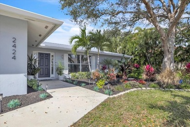 Stunning Coastal Contemporary with Sailboat Access | Punta Gorda - photo 3