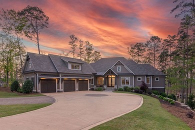 Welcome to your dream lake house at Horseshoe Bend in Reynolds - photo 1