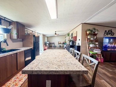 Welcome to ideal rural living and modern convenience with this - photo 13