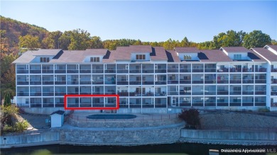 Lake of the Ozarks Condo Sale Pending in Camdenton Missouri