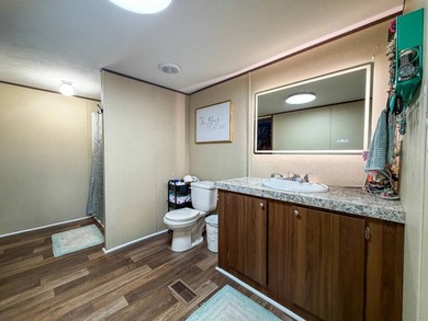 Welcome to ideal rural living and modern convenience with this - photo 21