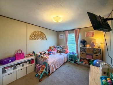 Welcome to ideal rural living and modern convenience with this - photo 22