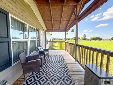 Welcome to ideal rural living and modern convenience with this - photo 26