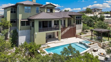 Perched to capture breathtaking views over a nature preserve - photo 43