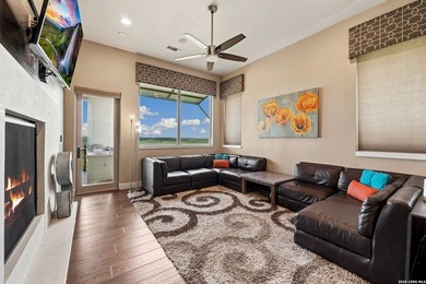 Perched to capture breathtaking views over a nature preserve - photo 47
