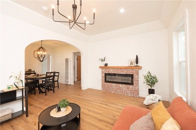 Pacific Park Location! This stunning home OFFERS: the perfect - photo 12