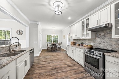 Welcome to this Charleston-style Southern charmer in the highly - photo 13