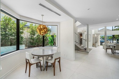 This Impeccably Renovated 5BDRM, 5.1BA Waterfront Residence - photo 13