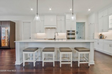 Welcome to 3 Ridgeland Street -- An Extraordinary Custom Home in - photo 15
