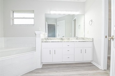 Welcome to 103 Glistening Dr in Auburndale, FL--where comfort - photo 19
