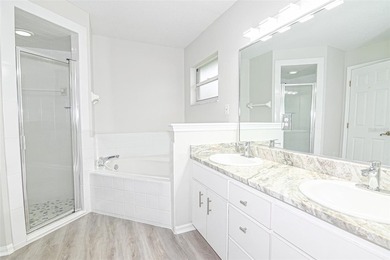 Welcome to 103 Glistening Dr in Auburndale, FL--where comfort - photo 20
