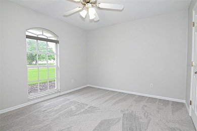 Welcome to 103 Glistening Dr in Auburndale, FL--where comfort - photo 25