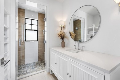 This Impeccably Renovated 5BDRM, 5.1BA Waterfront Residence - photo 29