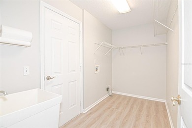 Welcome to 103 Glistening Dr in Auburndale, FL--where comfort - photo 30