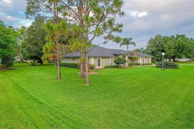 Welcome to 103 Glistening Dr in Auburndale, FL--where comfort - photo 37