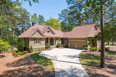 Beautifully remodeled golf-front home in Reynolds Lake Oconee - photo 1