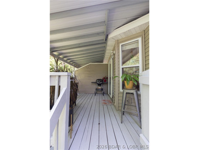 IMMACULATE ... [3-bedroom / 3 full bathrooms (2 ensuite - photo 21