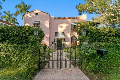 A 1924 Spanish Revival Estate in Historic Old Pasadena. Beyond - photo 1