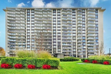 This is a must see 3 bedroom corner apartment with 2 baths, and - photo 22