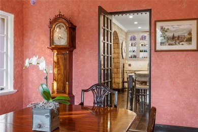 A 1924 Spanish Revival Estate in Historic Old Pasadena. Beyond - photo 9