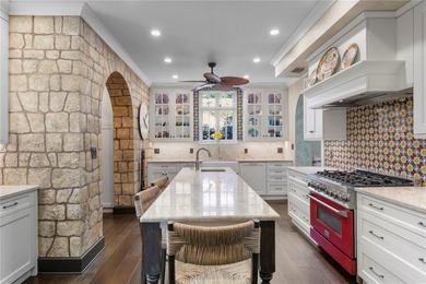 A 1924 Spanish Revival Estate in Historic Old Pasadena. Beyond - photo 10
