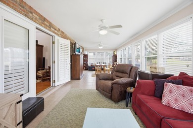 Welcome to 2917 Shalimar Lane, located in the highly desirable - photo 39