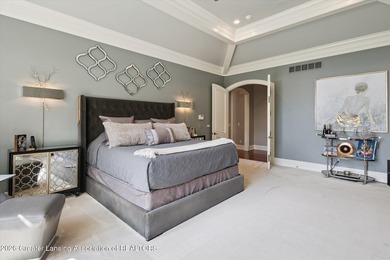 Luxurious 'Whitehills Woods' estate in the heart of highly rated - photo 39