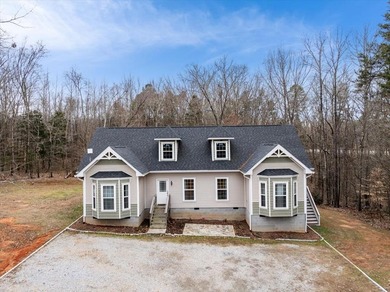 Kerr Lake - Buggs Island Lake Home For Sale in Clarksville Virginia